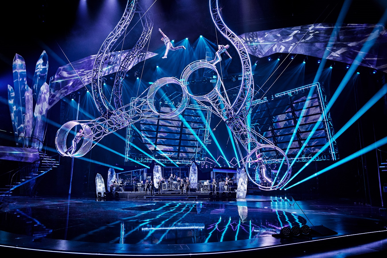 VIVID-Grand-Show_Prismatic-Release_Foto-Brinkhoff_Moegenburg